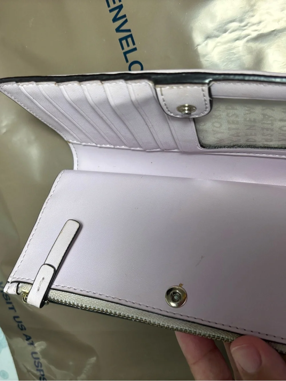 kate spade Light pink Pebbled Leather Zip Wallet with Silver Logo